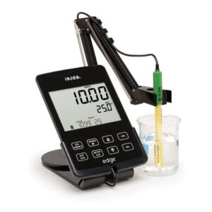 เครื่องวัด EC TDS SALINITY BENCHTOP METER แบบตั้งโต๊ะ รุ่น HI2030